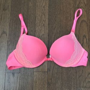 Victoria Secret Bra 32C